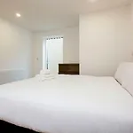 Oyo Home 136 Kings Ave New Builds