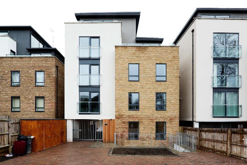 Oyo 136 Kings Ave New Builds