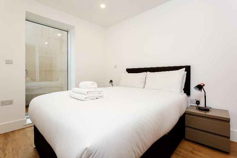 Hotel Oyo 136 Kings Ave New Builds