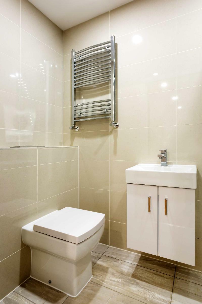 Hotel Oyo 136 Kings Ave New Builds 3*